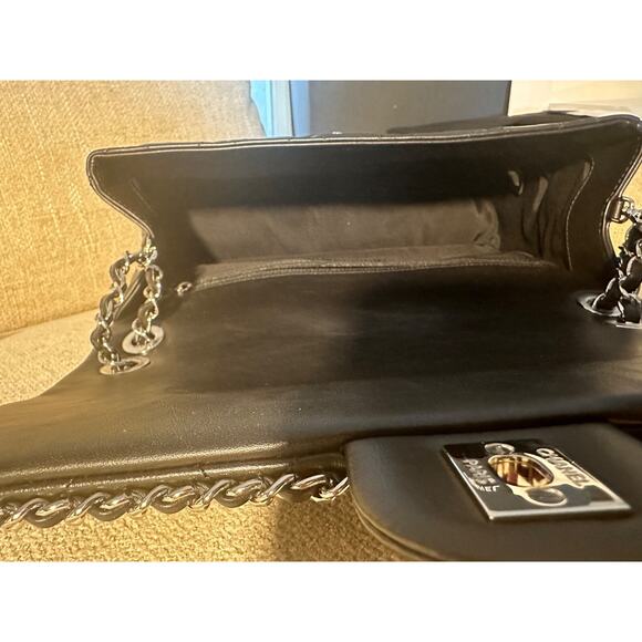 Auth CHANEL Quilted Calfskin 'Chain Around' Large Flap Handbag- Black - NEW - Picture 8 of 15